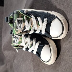 Converse Chuck Taylor All Star Mid Black & Camo No Tie Slip Sneakers US 8